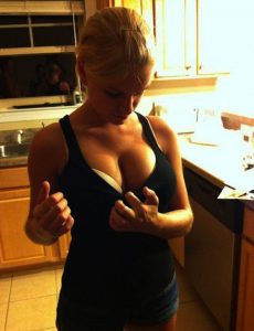 Une femme cherche un homme à faire jouir