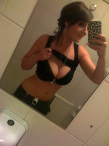 Mathilde, femme célibataire sur Paris